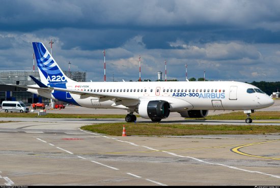 空客将开始销售更大型的A220喷气式飞机