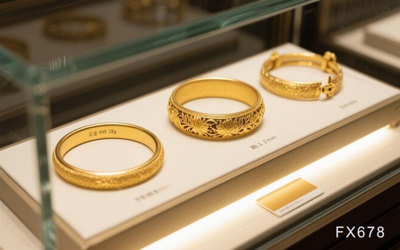 黄金闪崩近10%，白银狂泻约27%！“货币贬值交易”的逻辑变了吗？