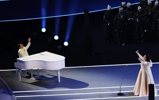 新华社出图丨这次是米兰冬奥会开幕式！每一张都是屏保