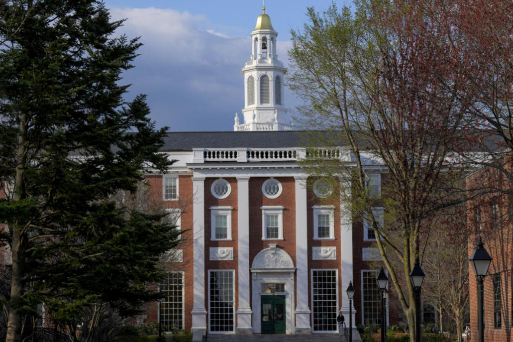 美政府就招生程序对哈佛大学提起诉讼