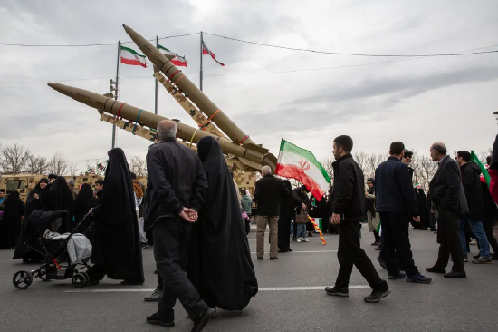 对伊朗统治者而言,拒绝美国要求是值得冒的风险