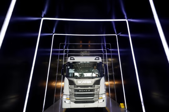 贸易混乱冲击销量 特拉顿集团利润下滑