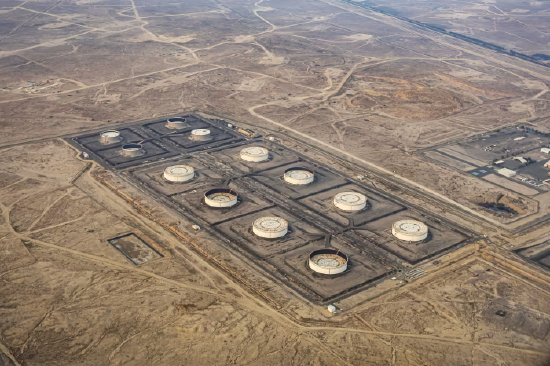 科威特因储油设施饱和开始削减石油产量