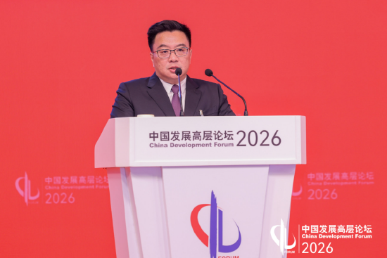 上海人工智能实验室周伯文：未来有望形成跨领域、大规模智能原生产业集群