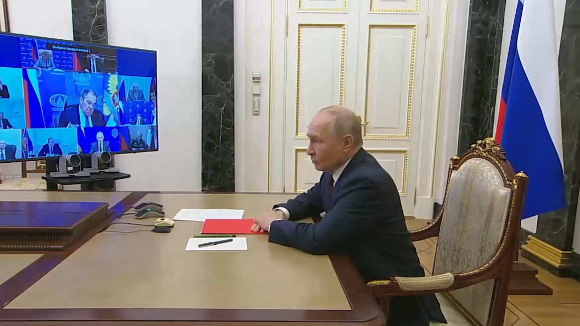 普京：俄欧关系陷入危机 责任不在俄方