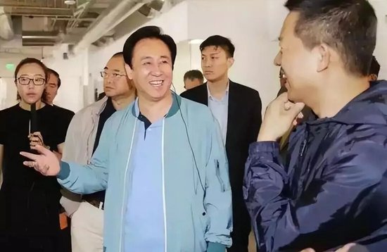 贾跃亭逃亡美国,仍在中国境内实施诈骗