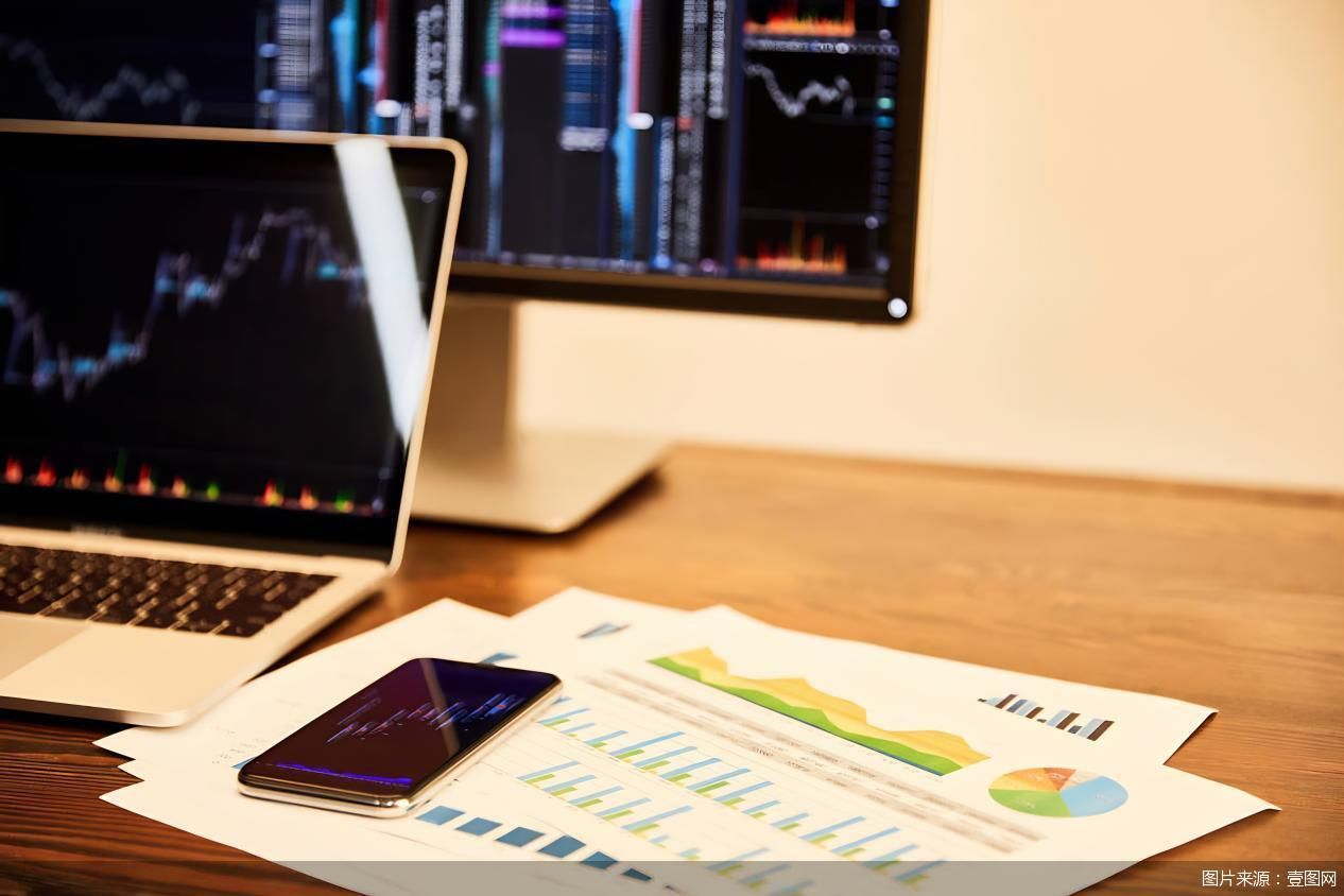 追逐高股息！险资持续“扫货”银行股保险股，同业互买成新趋势