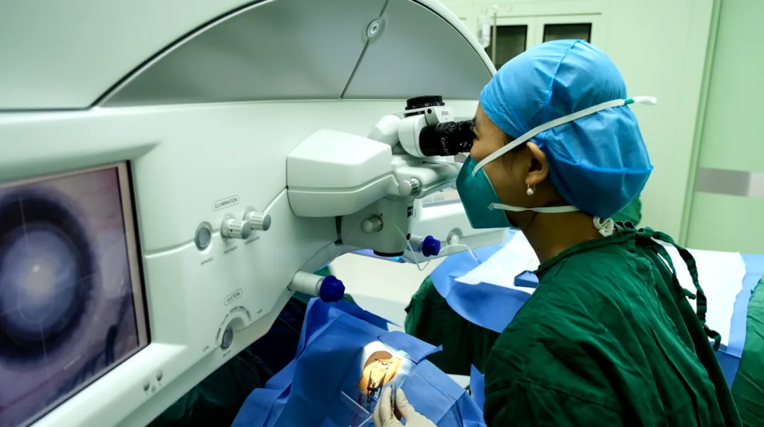 550亿长沙眼科大佬，筹划赴港上市