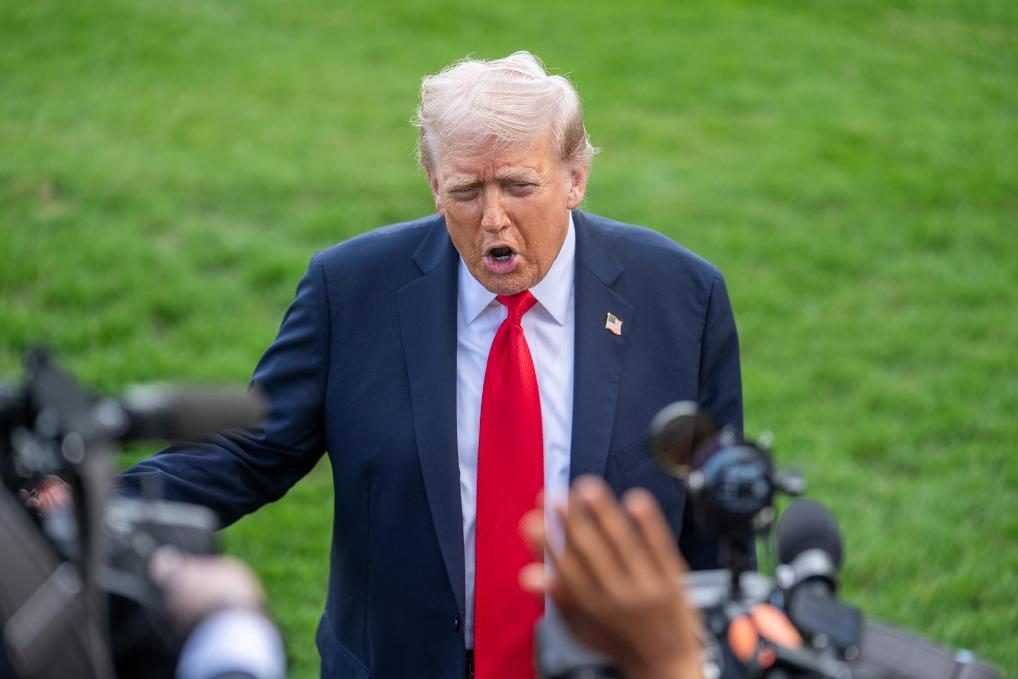 特朗普称将重新举办白宫记者协会晚宴