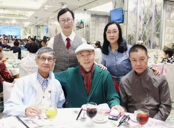 演员刘洵去世，曾参演《笑傲江湖》《九品芝麻官》《黄飞鸿》等影视作品，罗家英发文悼念